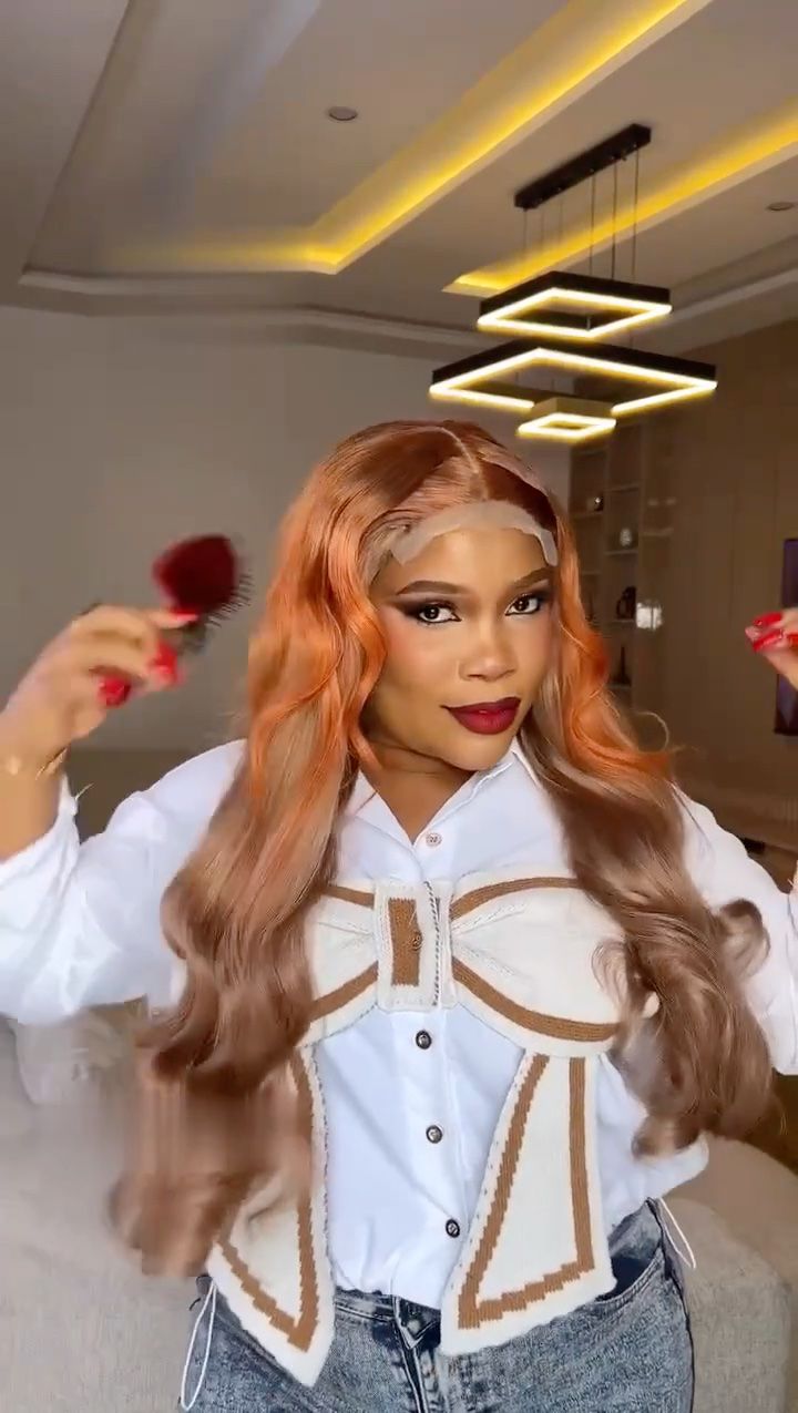 Copper Blonde Long Wavy 5x5 Closure Lace Wig – Soft Body Wave, Natural Look, Beginner Friendly